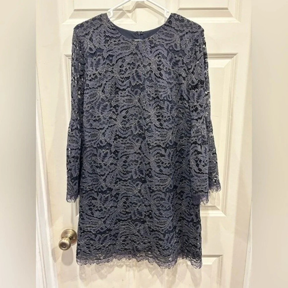Dress the Population Paige Bell Sleeve Dress Navy Metallic Floral Lace Large - Picture 13 of 14